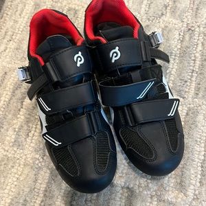 Peloton spin shoes